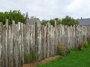 Palissade en pieux de bouchots - Chevallier Paysage